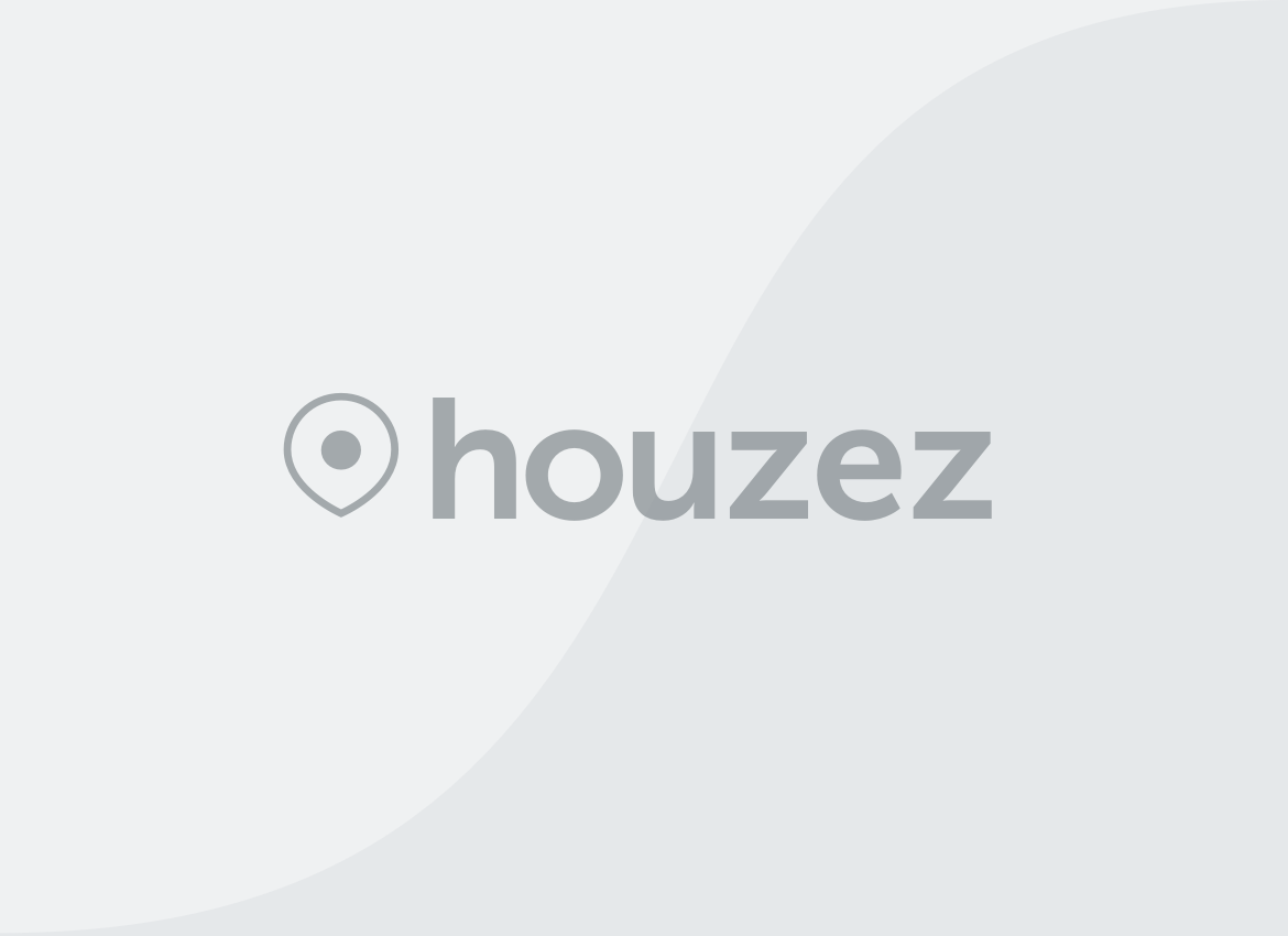 Classical Corner House With Huge Lawn Near Future World School